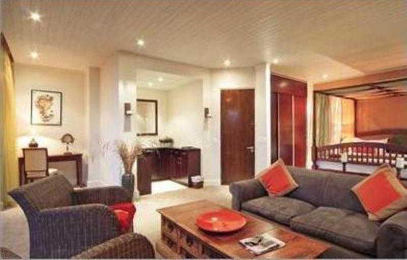 Primi Royal Hotel Кейптаун Екстериор снимка
